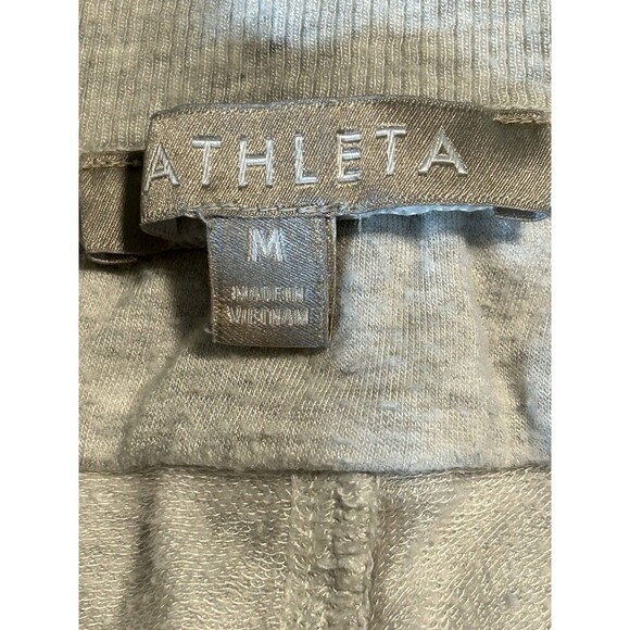 ATHLETA Breathe Shortie Short in Jersey Knit Medium - Picture 2 of 7